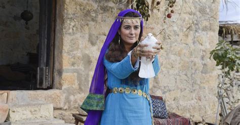  The Dovekeepers –  An Epic Tale of Love and Survival Amidst Roman Siege